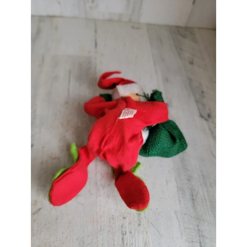 Annalee Santa Claus sitting gift bag Xmas vintage mobility doll home decor